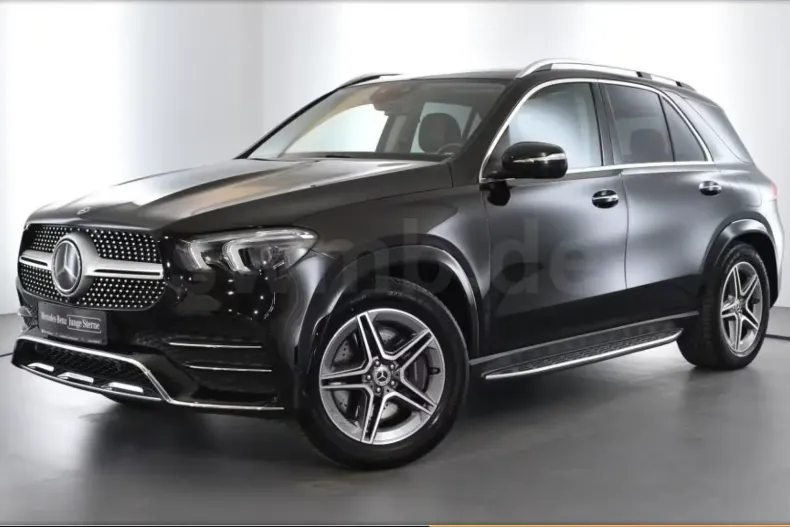 Mercedes-Benz GLE 350 din 2023 cu 37.200 km - oferta MER121866 - foto 1
