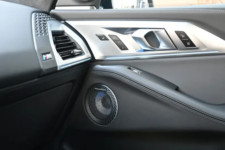 BMW XM din 2024 cu 6.000 km - oferta BMW121912 - foto 23