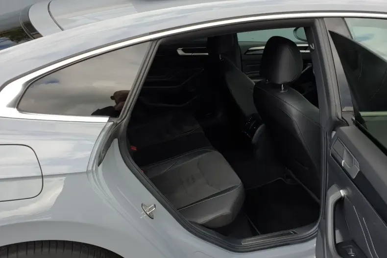 Volkswagen Arteon din 2023 cu 71.771 km - oferta VOL121914 - foto 7