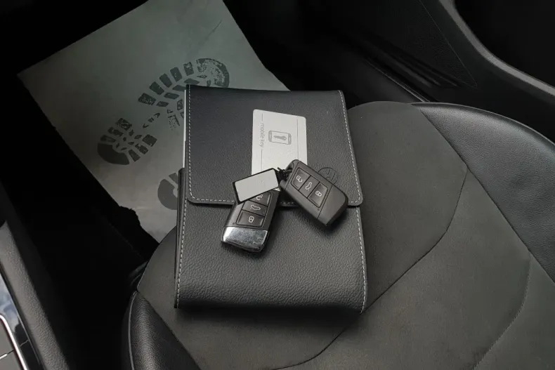 Volkswagen Arteon din 2023 cu 71.771 km - oferta VOL121914 - foto 18