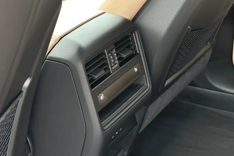 Porsche Cayenne din 2024 cu 21.850 km - oferta POR121915 - foto 19