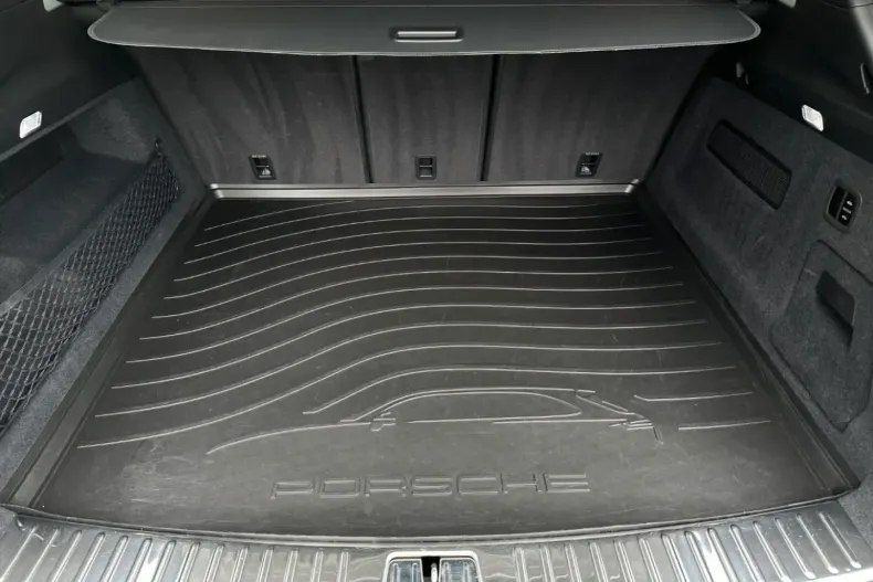 Porsche Cayenne din 2024 cu 21.850 km - oferta POR121915 - foto 26