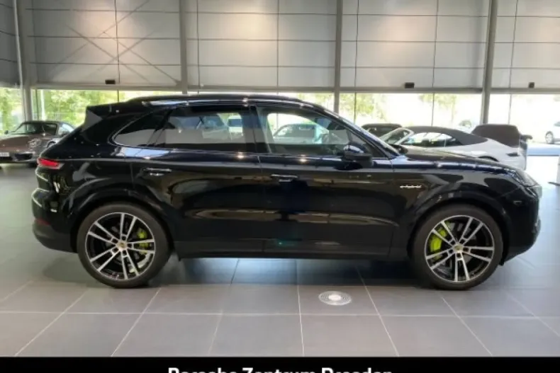 Porsche Cayenne din 2024 cu 24.354 km - oferta POR121917 - foto 5
