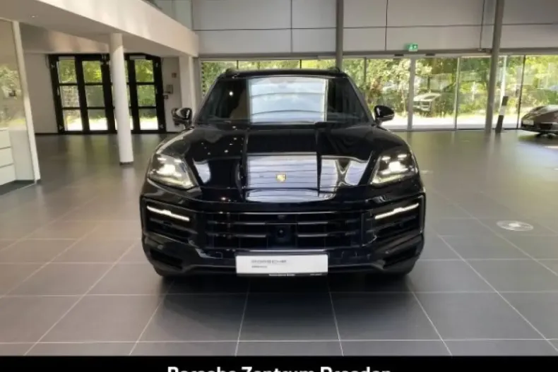 Porsche Cayenne din 2024 cu 24.354 km - oferta POR121917 - foto 11