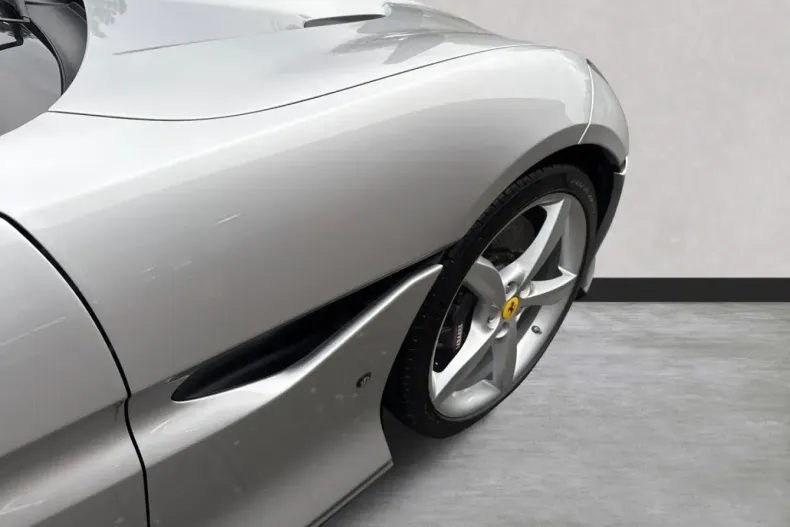 Ferrari Portofino din 2023 cu 9.250 km - oferta FER121918 - foto 11