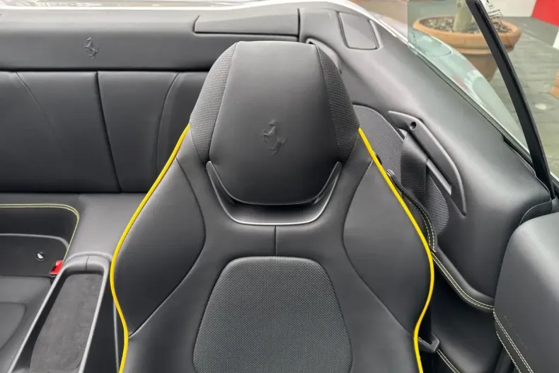 Ferrari Portofino din 2023 cu 9.250 km - oferta FER121918 - foto 18