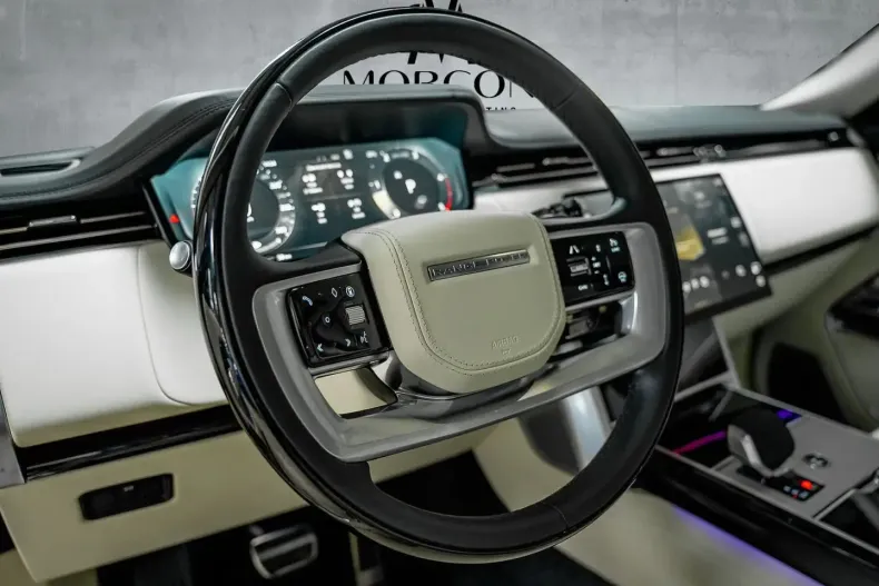 Land Rover Range Rover din 2024 cu 26.900 km - oferta LAN121926 - foto 12