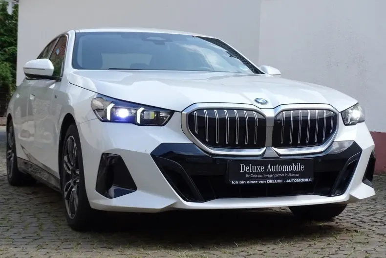 BMW 520 din 2024 cu 24.000 km - oferta BMW121933 - foto 4