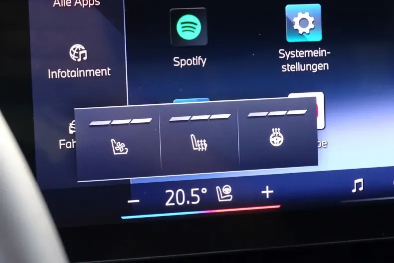 BMW 520 din 2024 cu 24.000 km - oferta BMW121933 - foto 11