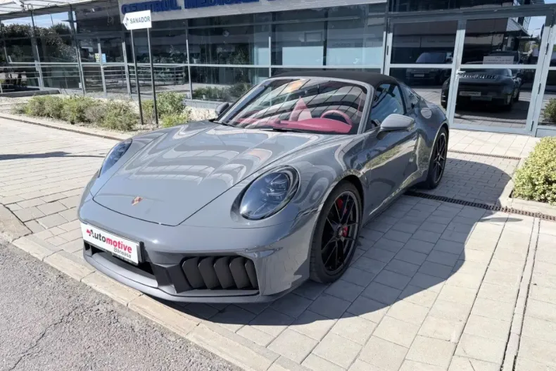 Porsche 992 din 2025 cu 4.500 km - oferta POR121937 - foto 2