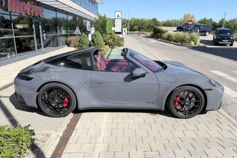 Porsche 992 din 2025 cu 4.500 km - oferta POR121937 - foto 13