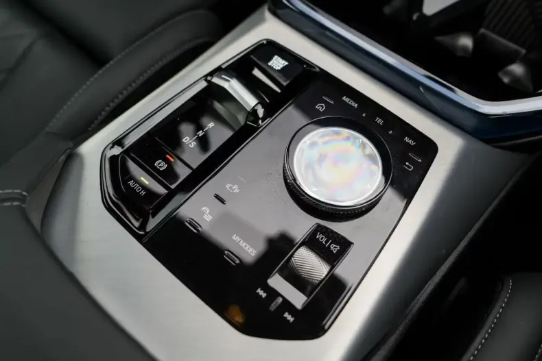 BMW X3 din 2025 cu 17.990 km - oferta BMW121939 - foto 9