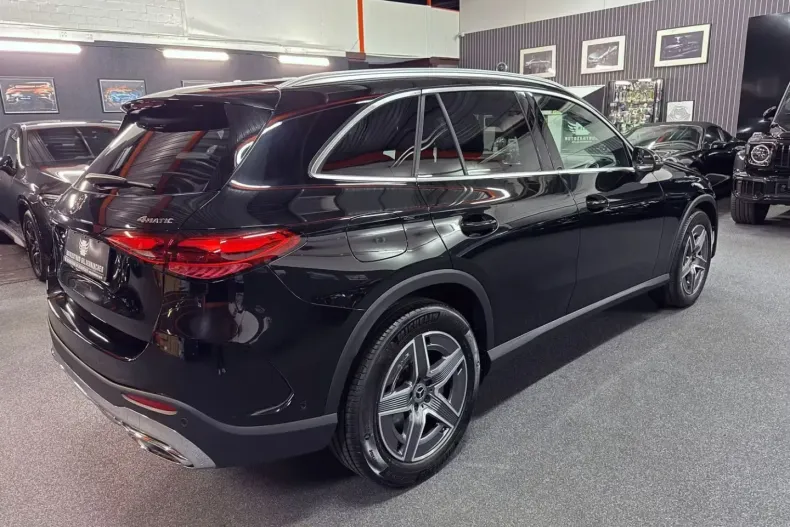 Mercedes-Benz GLC 200 din 2025 cu 1.250 km - oferta MER121941 - foto 5