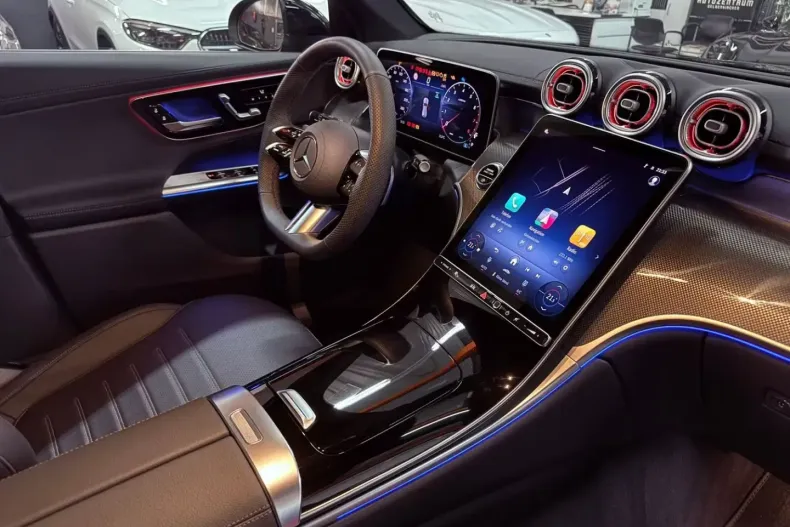 Mercedes-Benz GLC 200 din 2025 cu 1.250 km - oferta MER121941 - foto 14