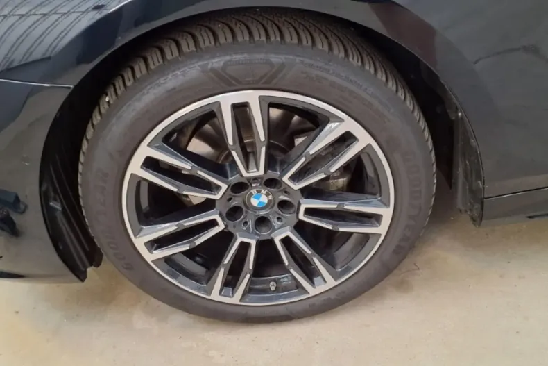 BMW 520 din 2024 cu 26.867 km - oferta BMW121943 - foto 8