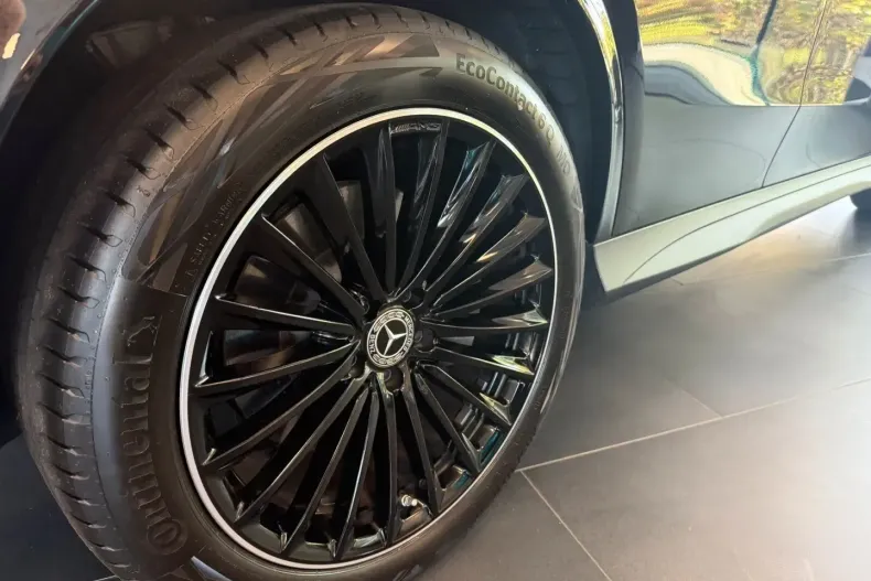 Mercedes-Benz GLC 300 din 2024 cu 12.483 km - oferta MER121944 - foto 5