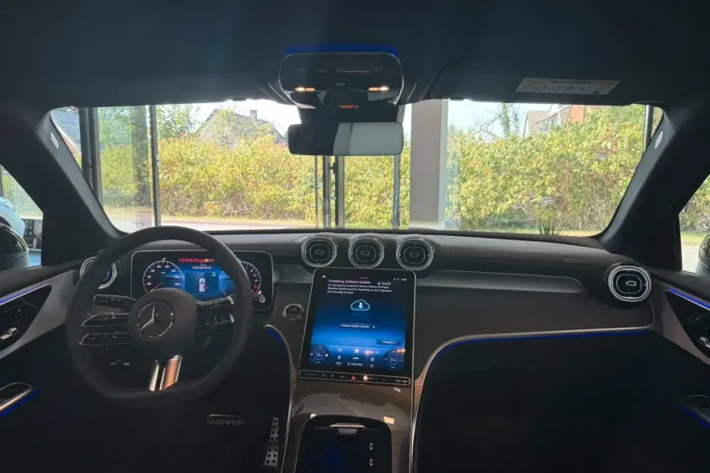 Mercedes-Benz GLC 300 din 2024 cu 12.483 km - oferta MER121944 - foto 9