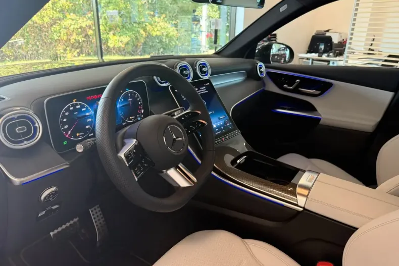 Mercedes-Benz GLC 300 din 2024 cu 12.483 km - oferta MER121944 - foto 10