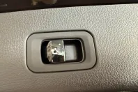 Mercedes-Benz GLC 300 din 2024 cu 12.483 km - oferta MER121944 - foto 24