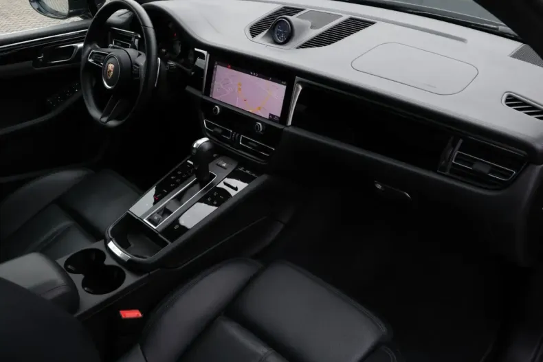 Porsche Macan din 2023 cu 49.913 km - oferta POR121950 - foto 13