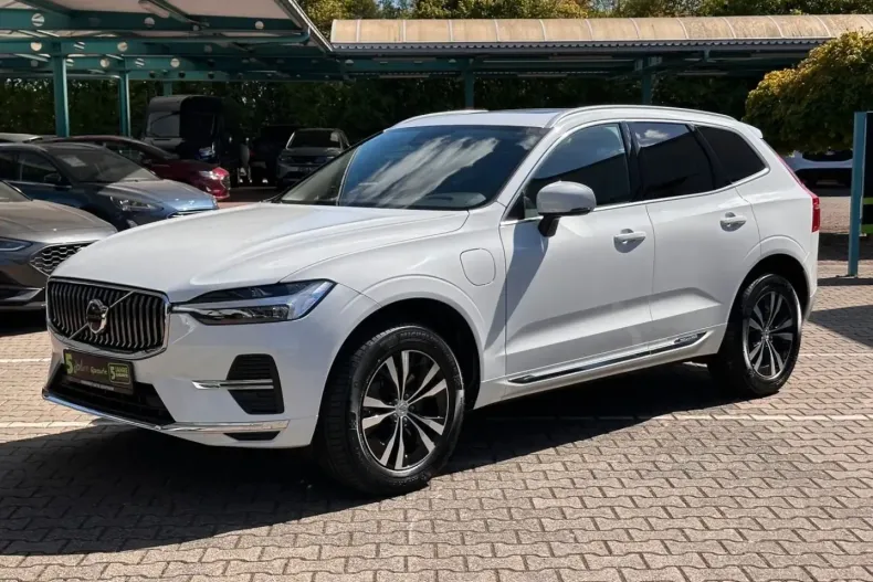 Volvo XC60 din 2022 cu 79.890 km - oferta VOL121955 - foto 1