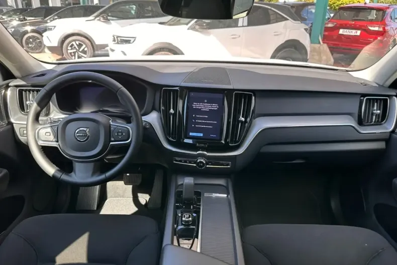 Volvo XC60 din 2022 cu 79.890 km - oferta VOL121955 - foto 10