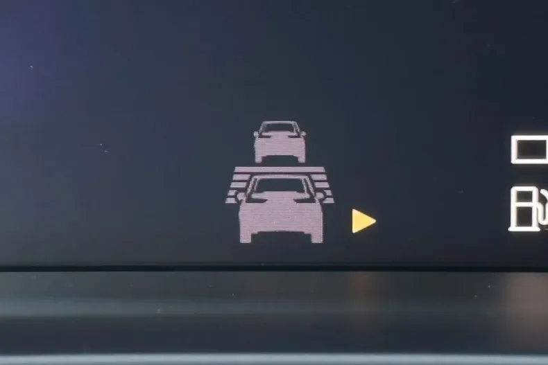 Volvo XC60 din 2022 cu 79.890 km - oferta VOL121955 - foto 14