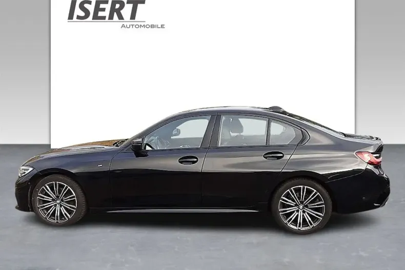 BMW 320 din 2021 cu 79.900 km - oferta BMW121957 - foto 3