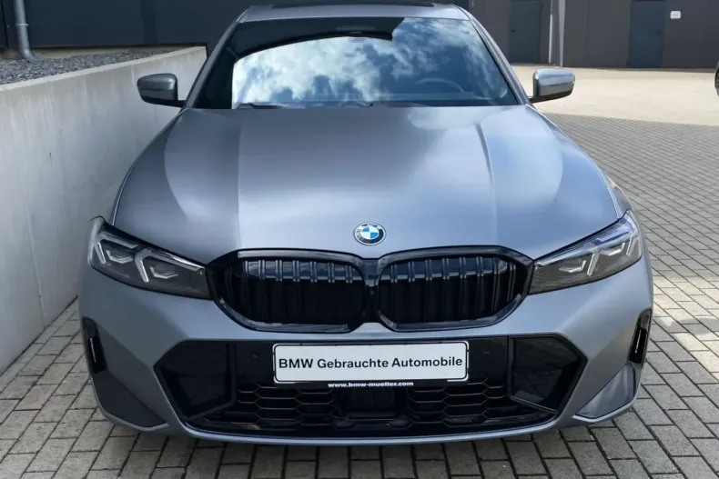 BMW 330 din 2024 cu 12.610 km - oferta BMW121959 - foto 4