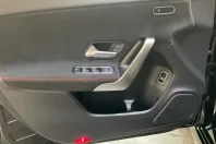 Mercedes-Benz A 180 din 2023 cu 29.997 km - oferta MER121964 - foto 10