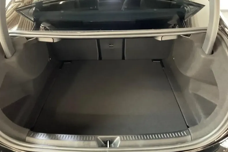 Mercedes-Benz A 180 din 2023 cu 29.997 km - oferta MER121964 - foto 16