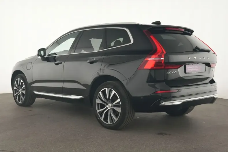 Volvo XC60 din 2022 cu 92.109 km - oferta VOL121965 - foto 7