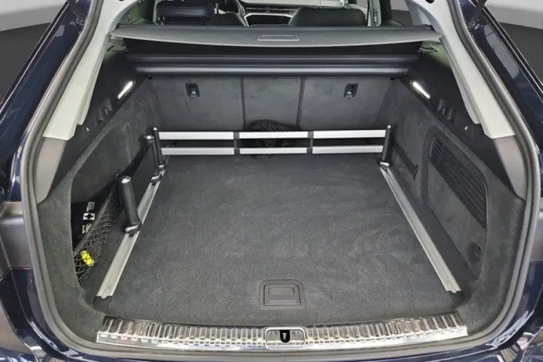 Audi A6 Allroad din 2021 cu 72.445 km - oferta AUD121971 - foto 9