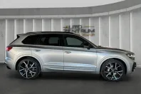 Volkswagen Touareg din 2024 cu 8.790 km - oferta VOL121976 - foto 6