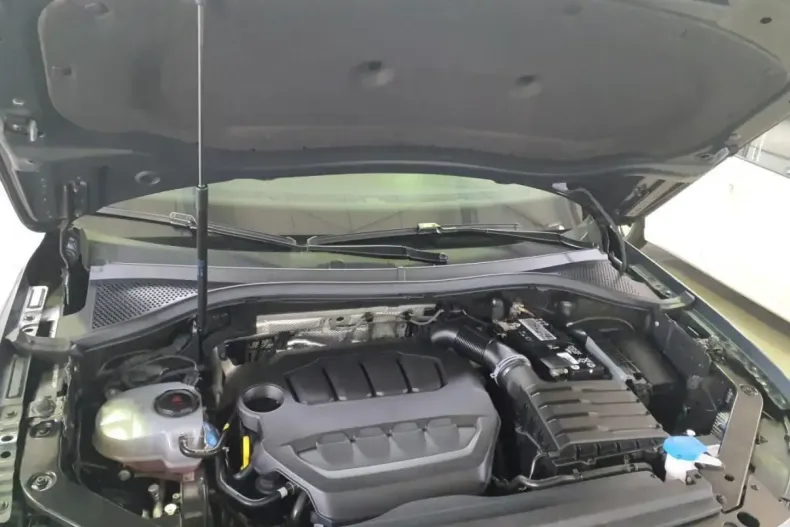 Volkswagen Tiguan din 2021 cu 14.497 km - oferta VOL121979 - foto 6