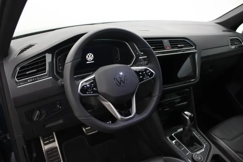 Volkswagen Tiguan din 2021 cu 14.497 km - oferta VOL121979 - foto 9