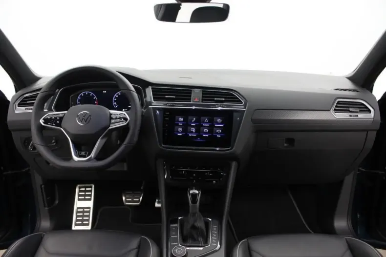 Volkswagen Tiguan din 2021 cu 14.497 km - oferta VOL121979 - foto 10