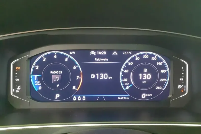 Volkswagen Tiguan din 2021 cu 14.497 km - oferta VOL121979 - foto 13