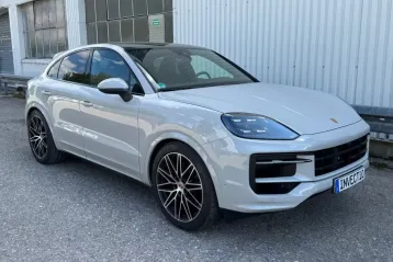 Porsche Cayenne din 2025 - oferta POR121984
