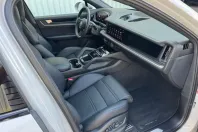 Porsche Cayenne din 2025 cu 1.780 km - oferta POR121984 - foto 8