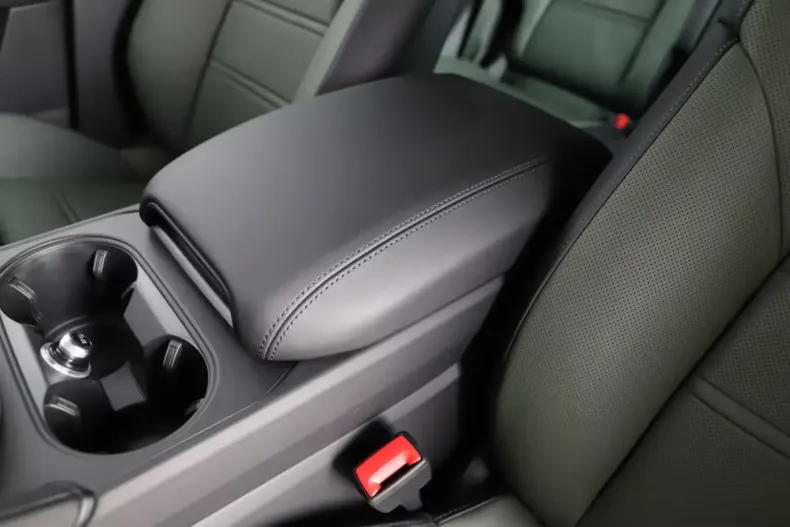 Porsche Cayenne din 2025 cu 30 km - oferta POR121989 - foto 7