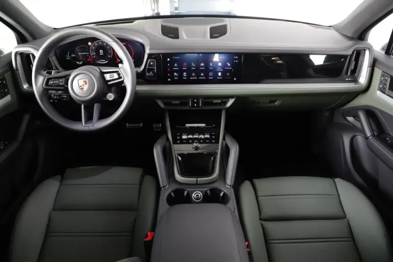 Porsche Cayenne din 2025 cu 30 km - oferta POR121989 - foto 8