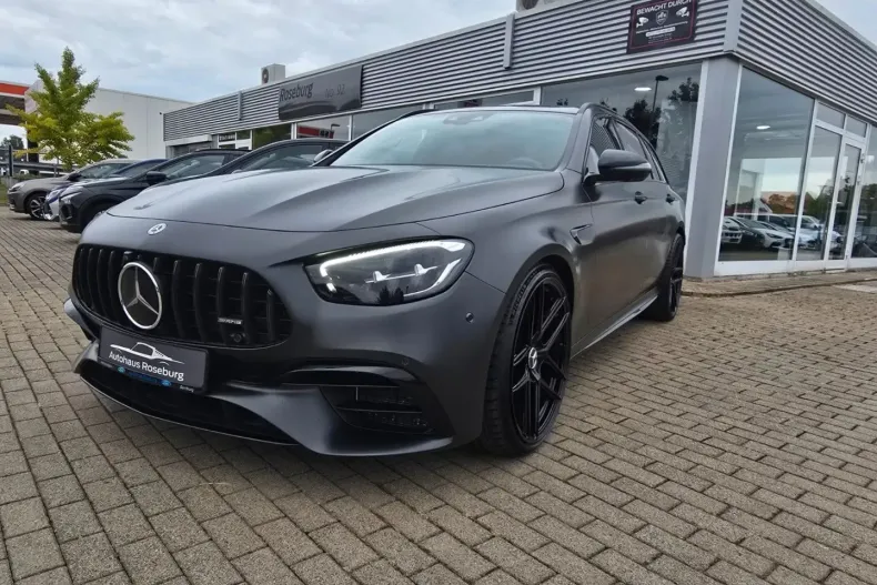Mercedes-Benz E 63 AMG din 2023 cu 13.210 km - oferta MER121994 - foto 1