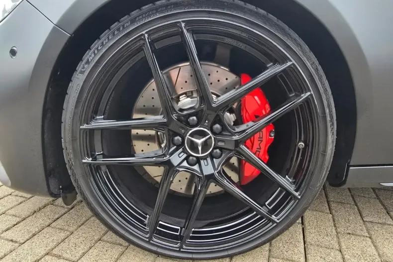 Mercedes-Benz E 63 AMG din 2023 cu 13.210 km - oferta MER121994 - foto 9