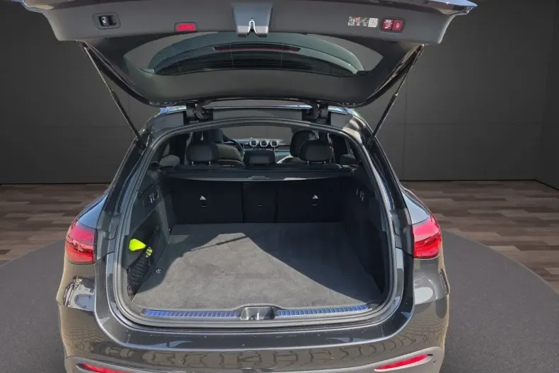 Mercedes-Benz GLC 43 AMG din 2024 cu 16.790 km - oferta MER121996 - foto 11