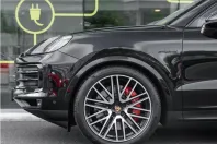 Porsche Cayenne din 2024 cu 12.249 km - oferta POR122012 - foto 3