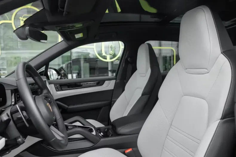 Porsche Cayenne din 2024 cu 12.249 km - oferta POR122012 - foto 6