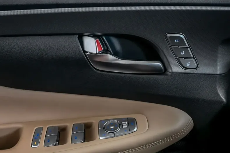 Hyundai SANTA FE din 2022 cu 58.516 km - oferta HYU122014 - foto 12