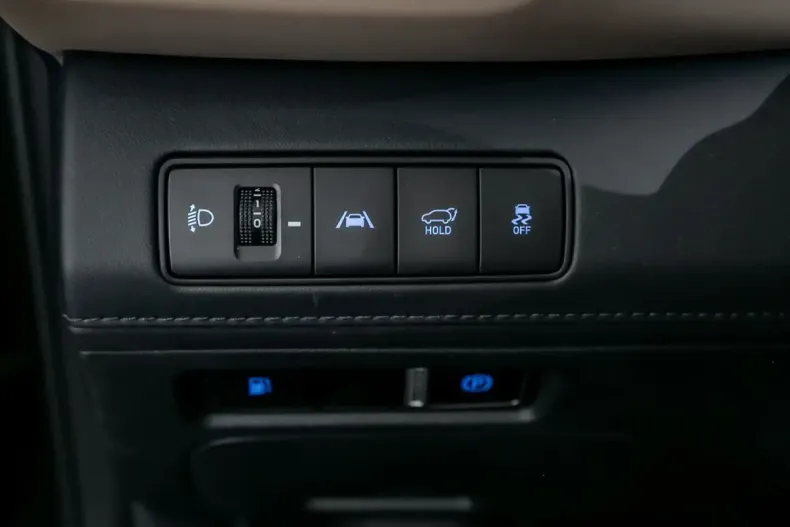 Hyundai SANTA FE din 2022 cu 58.516 km - oferta HYU122014 - foto 13