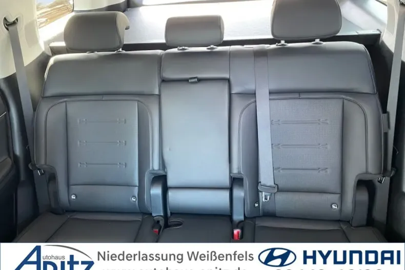 Hyundai SANTA FE din 2024 cu 12.500 km - oferta HYU122015 - foto 14